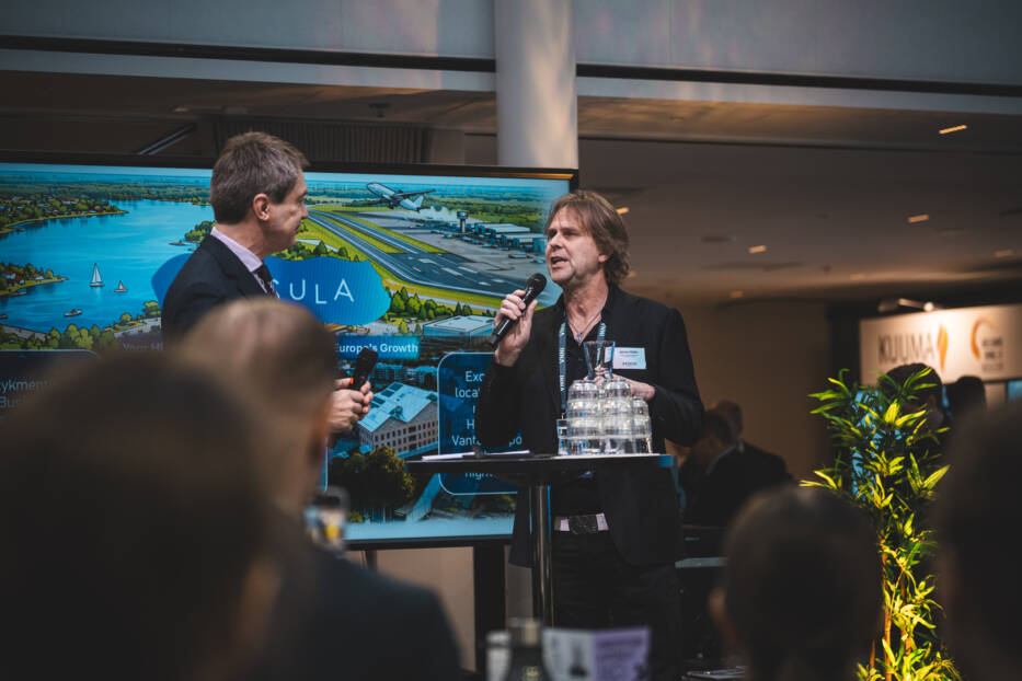 Janne Mellin, Mayor of Tuusula, being interviewed on stage at Business Arena 2026.